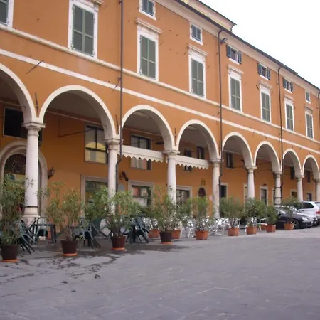 Piazza Duomo Apartamento Carrara